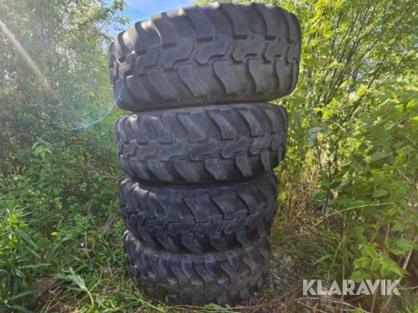Entreprenaddäck Dunlop SP T9 4 st