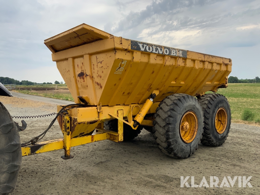 Dumpervagn byggd av Volvo BM 860