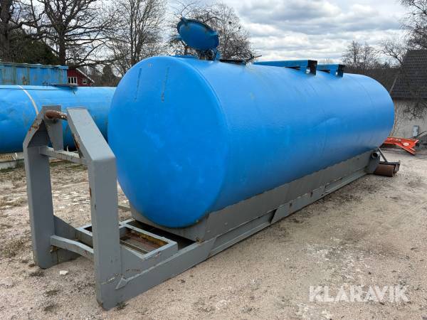 Lastväxlarflak med vattentank