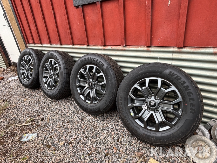 Däck med fälg Goodyear 255/65R18 - 4st