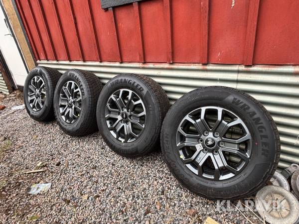 Däck med fälg Goodyear 255/65R18 - 4st