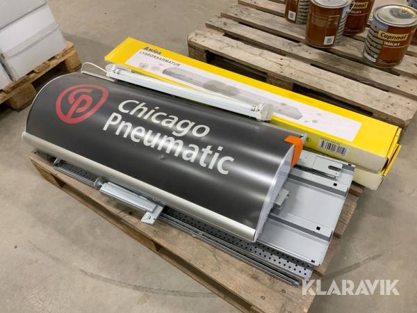 Lysrörsarmaturer Amiga / butiksskylt