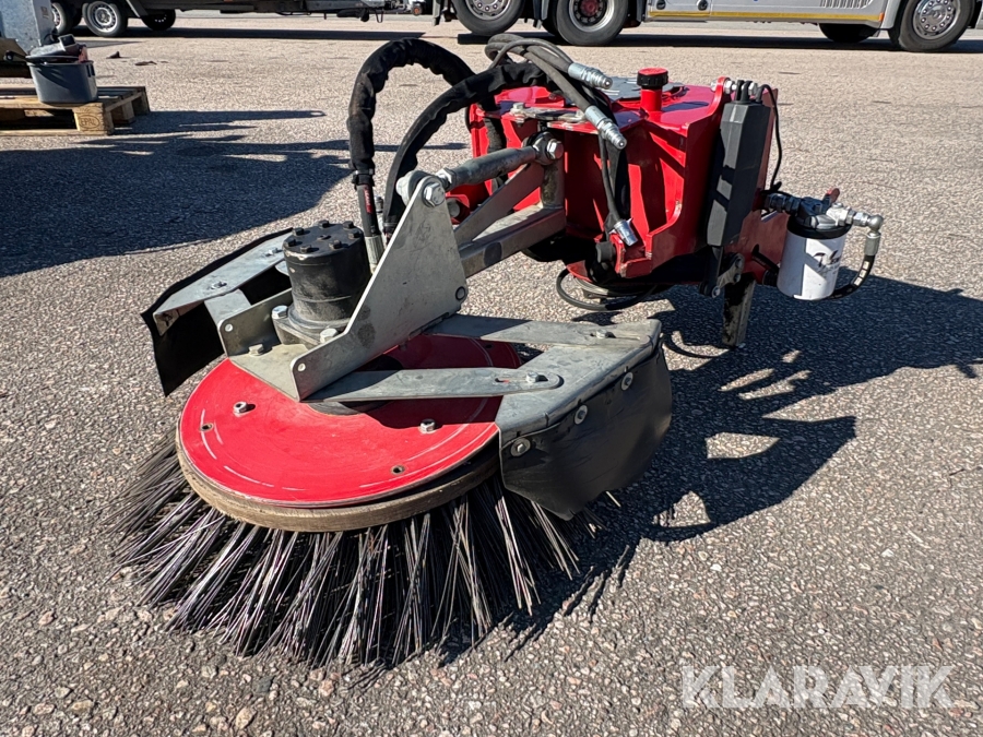 Ogräsborste Ventrac