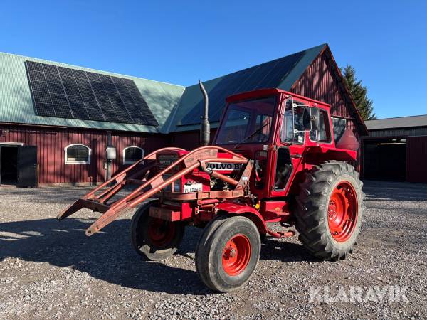 Veterantraktor Volvo BM T 500 orginallack med frontlastare och skopa