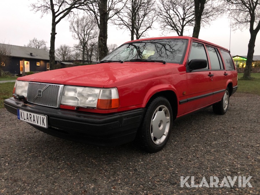 Personbil Volvo 945