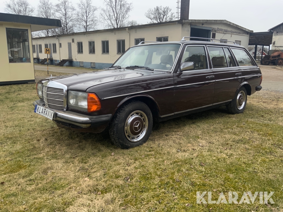 Mercedes-Benz 300TD Turbo Diesel