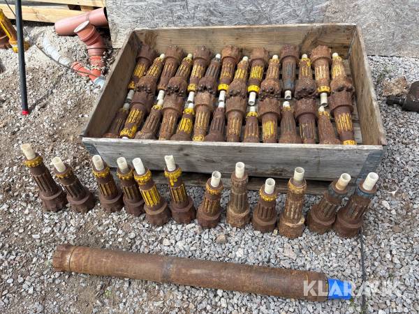 Borrkronor och hammare Epiroc 12 splines, 4 tum