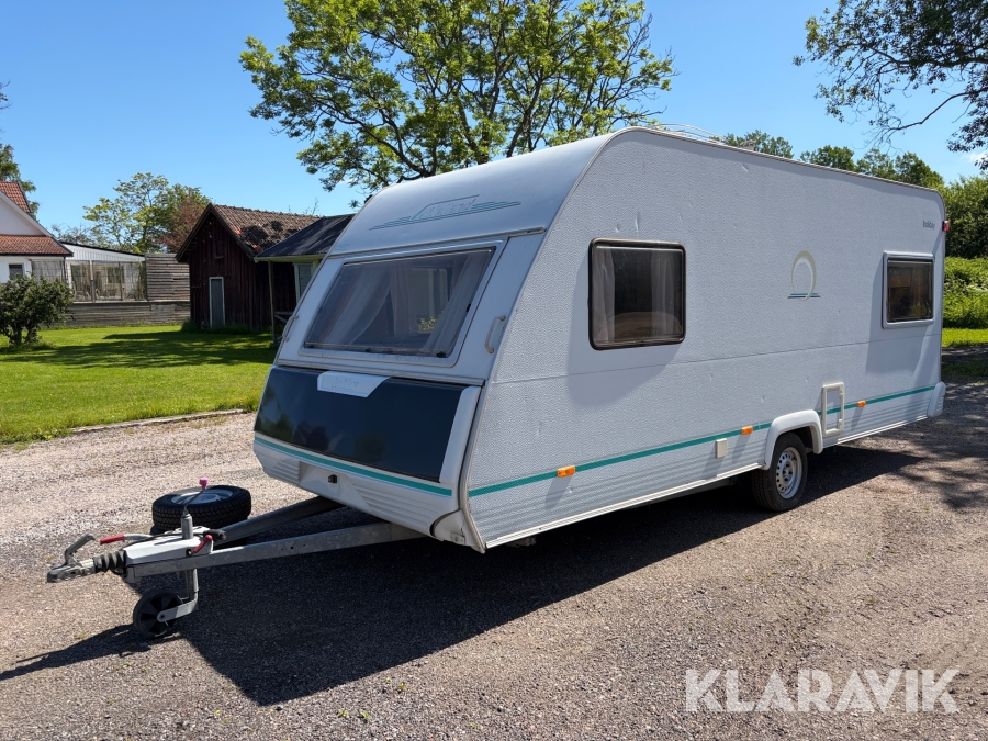 Husvagn Knaus Eifelland Holiday 500 med 5 st bäddplatser