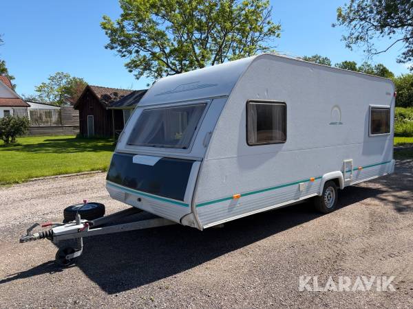 Husvagn Knaus Eifelland Holiday 500 med 5 st bäddplatser