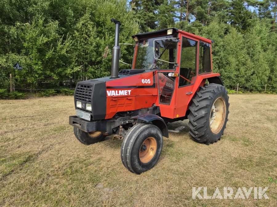 Traktor Valmet 605