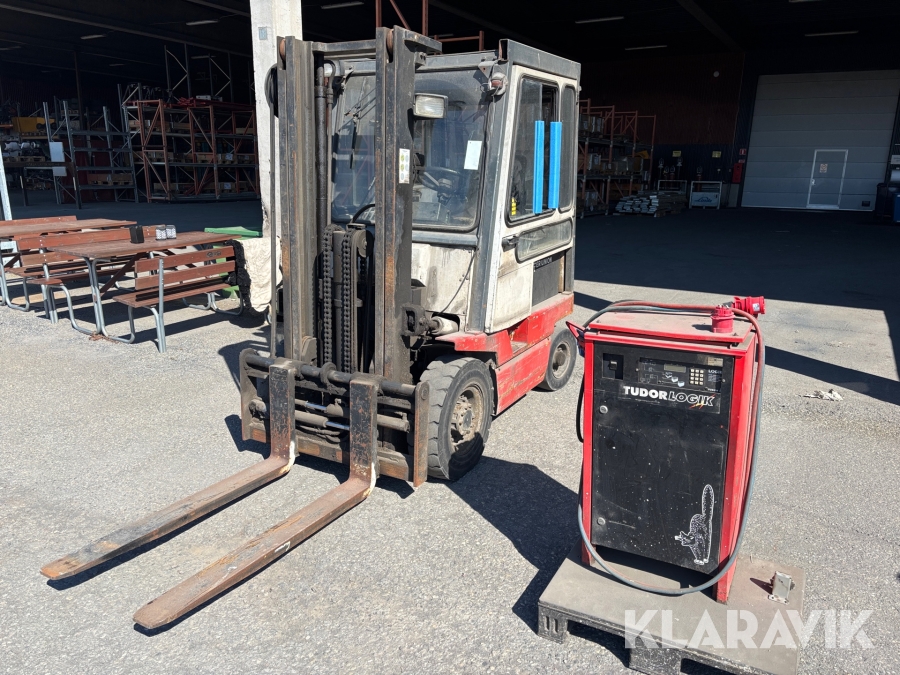 Truck Kalmar Climax 2420