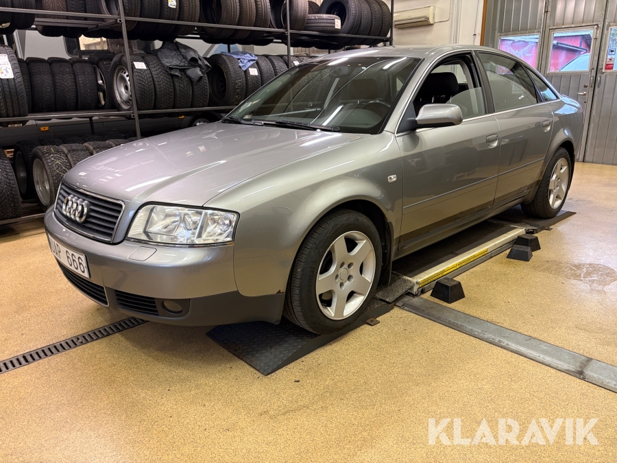 Audi A6 2.4