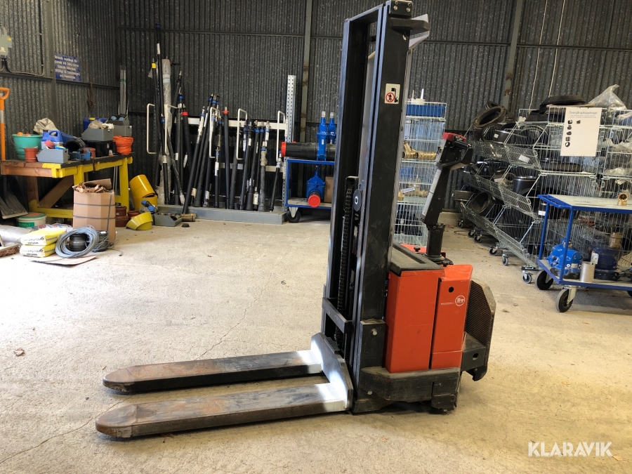 Ledstaplare höglyftande BT 