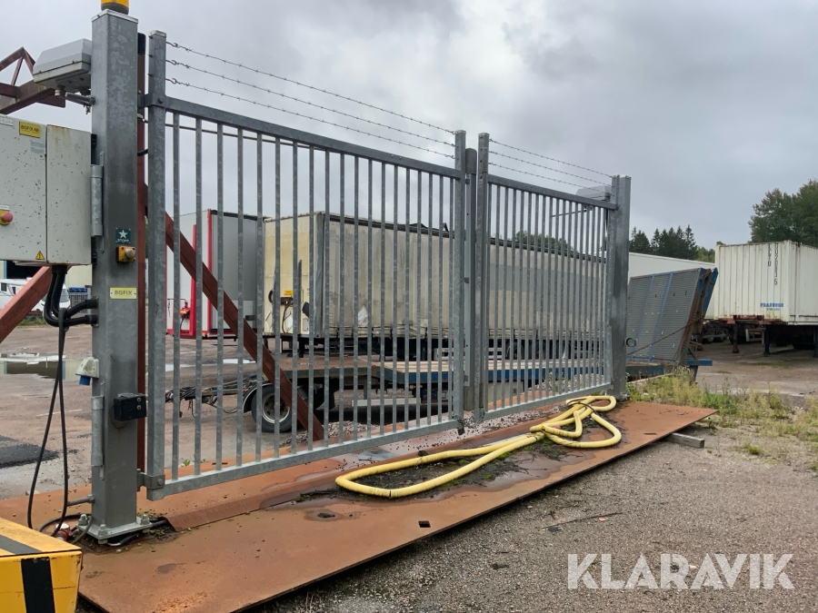 Dubbel vikgrind med motor BGFIX 5m