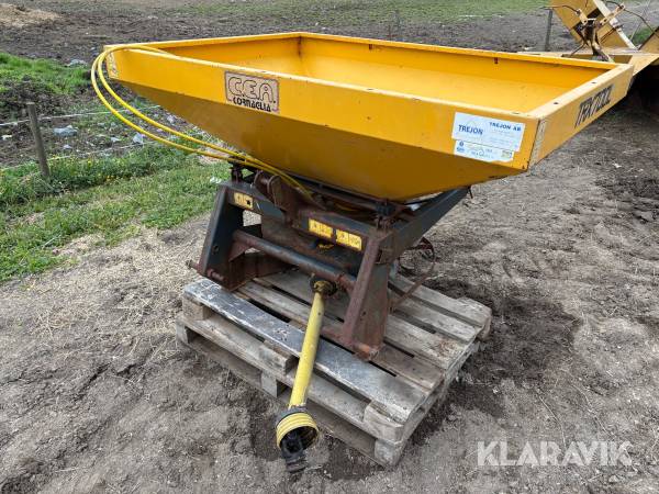 Gödningsspridare Cornaglia TRX 700 L