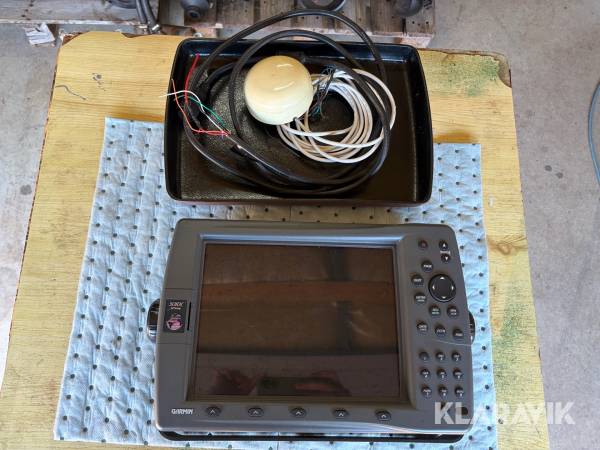 Navigator Garmin 3010 C komplett med antenn och kablar