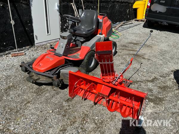 Åkgräsklippare Husqvarna R 422Ts awd med snöslunga