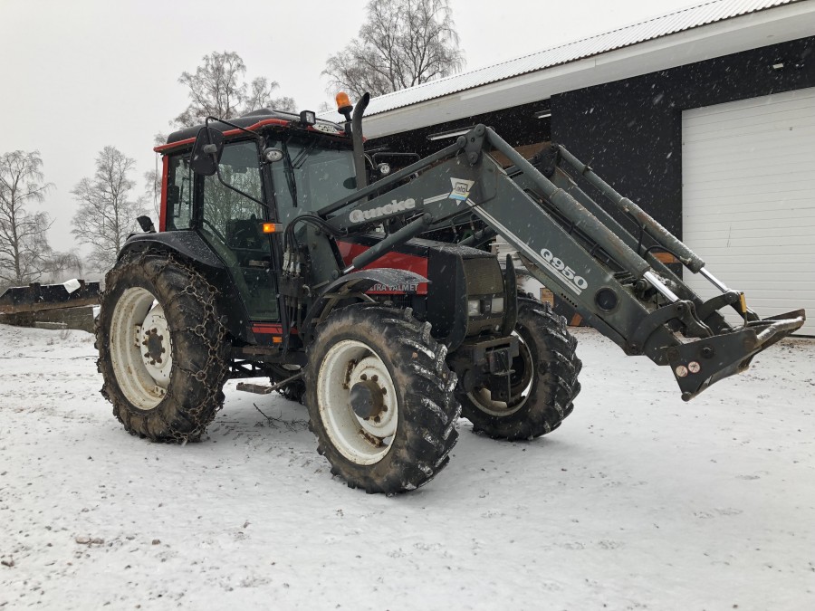 Traktor Valtra Valmet 900-4