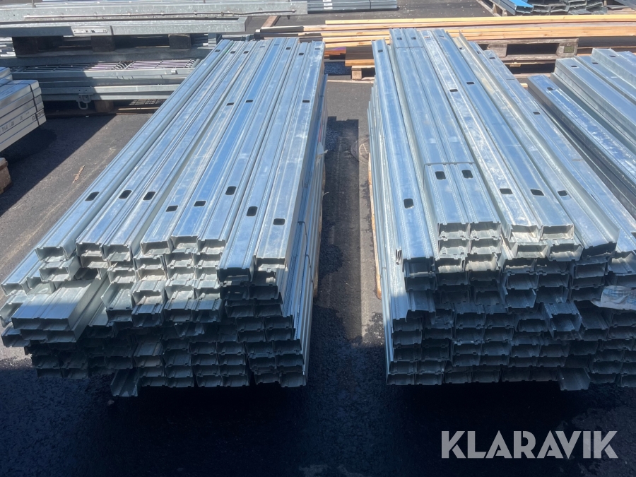 Stålreglar Knauf MR70 ca 380 st