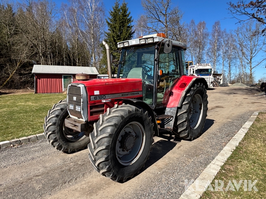 Traktor Massey Ferguson 6180