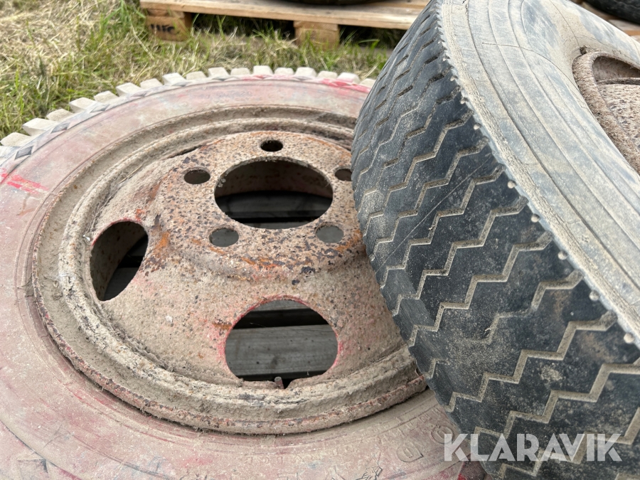 Lastbilsdäck 7.50-20, 8.5R17.5
