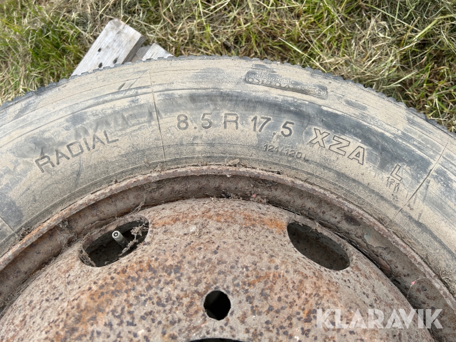 Lastbilsdäck 7.50-20, 8.5R17.5