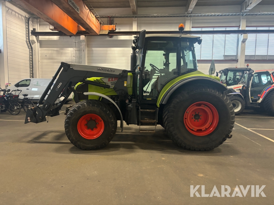 Traktor Claas Arion 420 med frontlastare