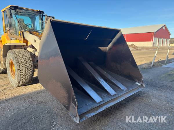 Högtippande skopa Renholmens Mekaniska 4m3 Stora Bm