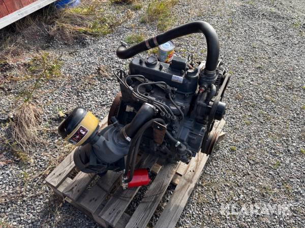 Motor Kubota D1105