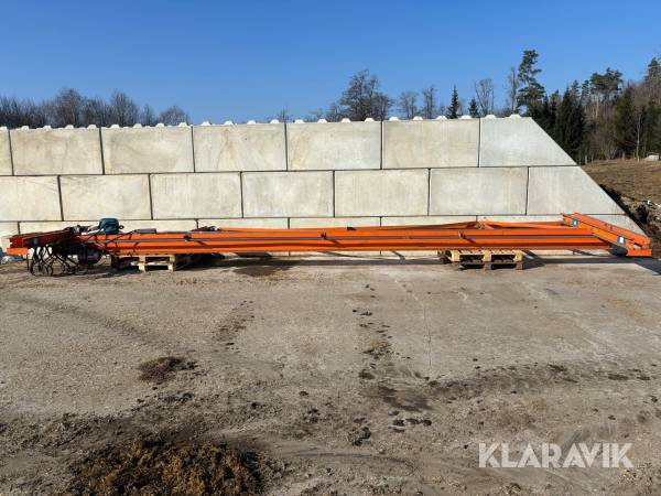 Travers Demag F3 8 m