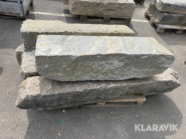 Grovhuggna stenfundament 7st