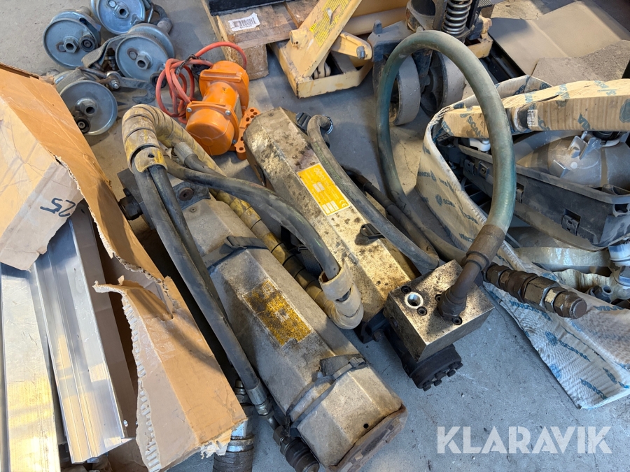 Vibrationer för sandning lastbil Exero Ex 8