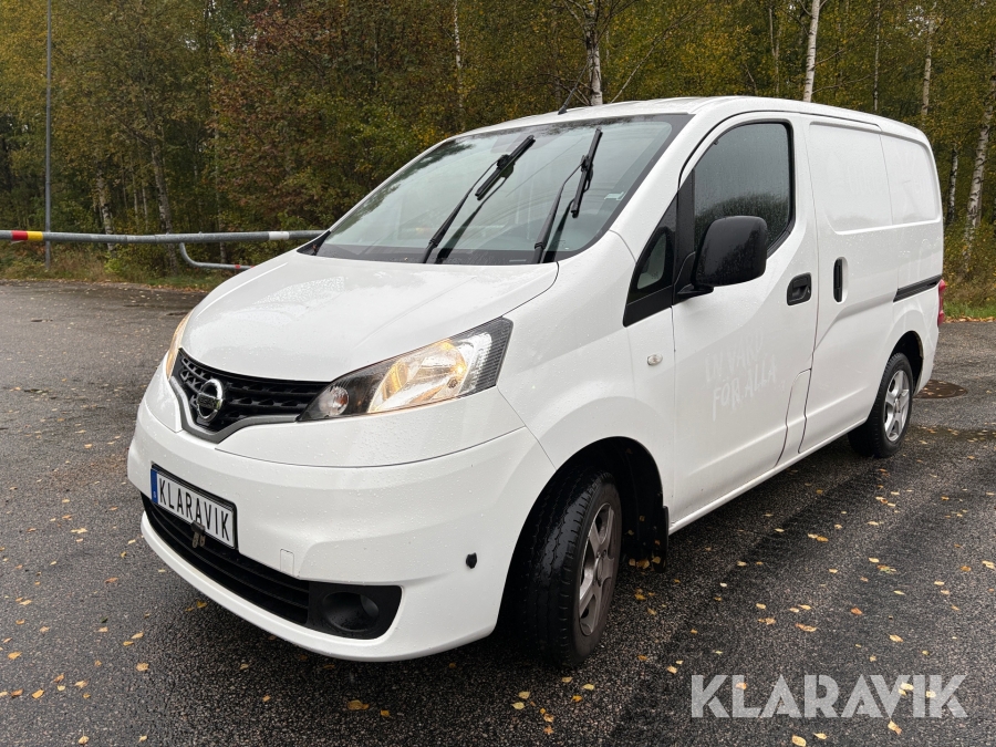 Skåpbil Nissan NV-200