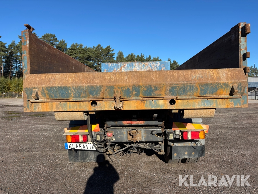 Lastväxlare Mercedes-Benz 1529 Atego med flak
