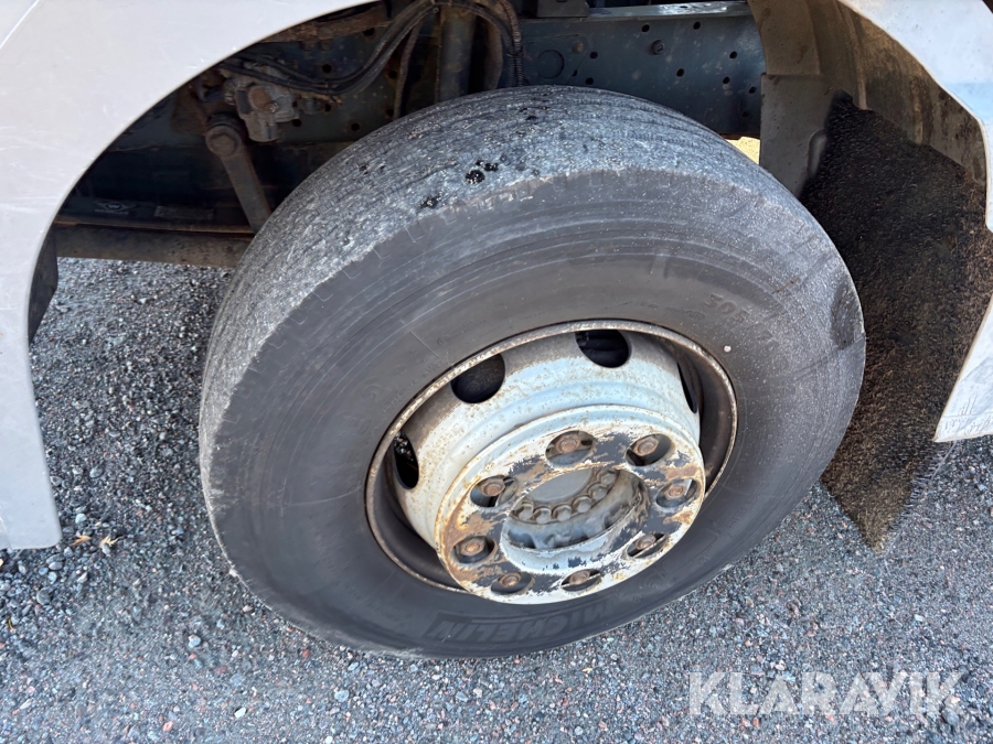 Lastväxlare Mercedes-Benz 1529 Atego med flak