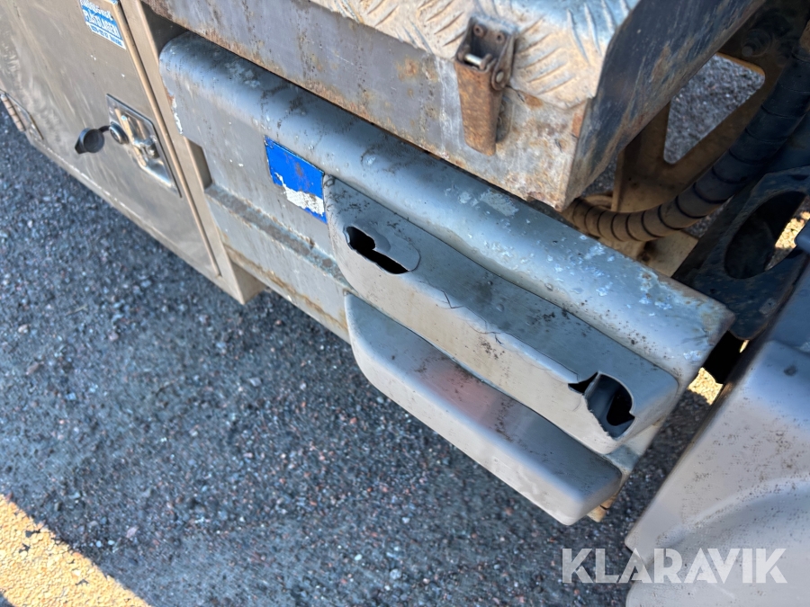 Lastväxlare Mercedes-Benz 1529 Atego med flak