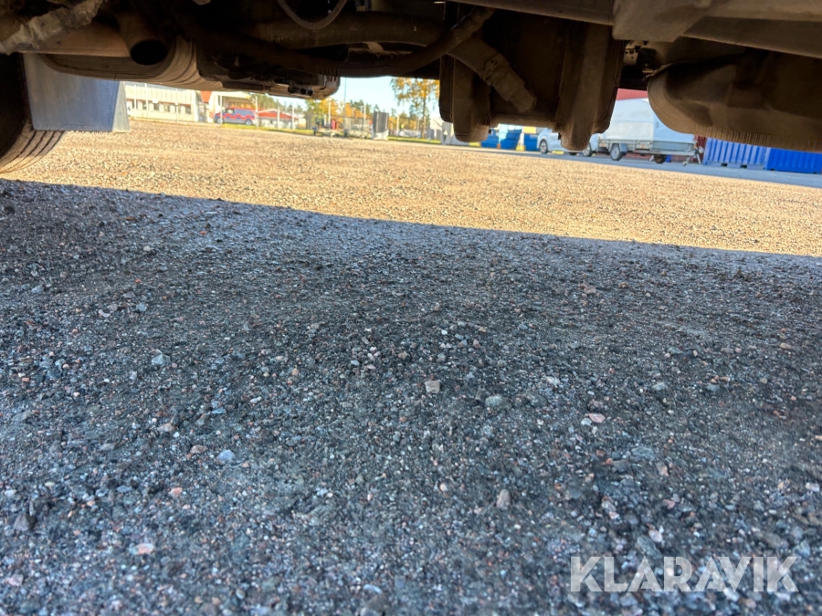 Lastväxlare Mercedes-Benz 1529 Atego med flak