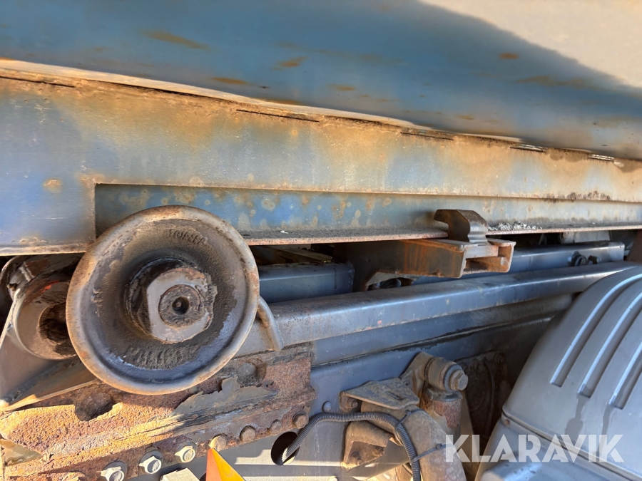 Lastväxlare Mercedes-Benz 1529 Atego med flak