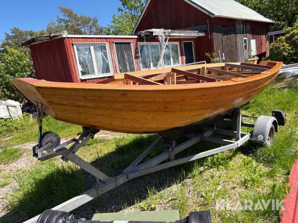 Segeljolle trä