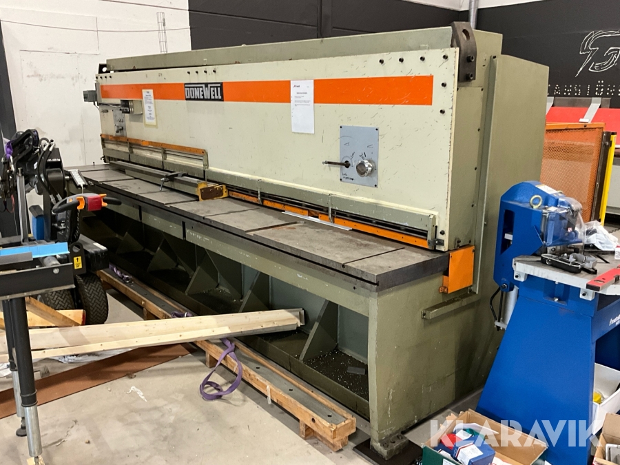 Hydraulisk Gradsax / Giljotinkap DoneWell 4-4250