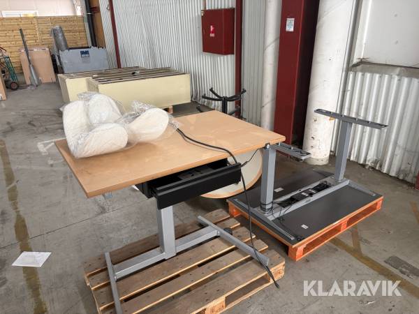 Kontorsmöbler  3 st