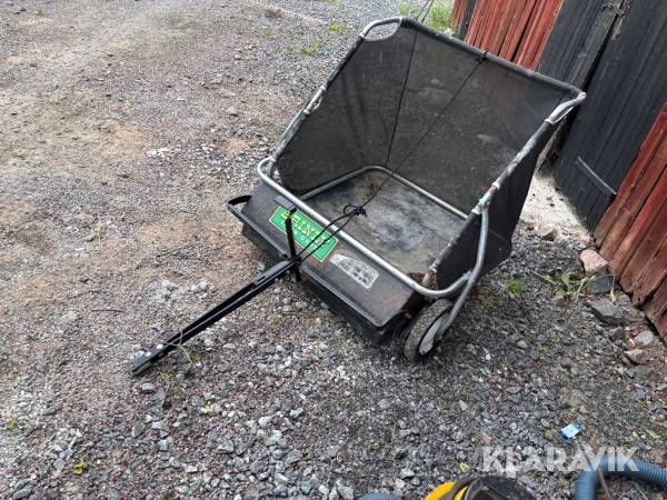 Gräsuppsamlare Brinly