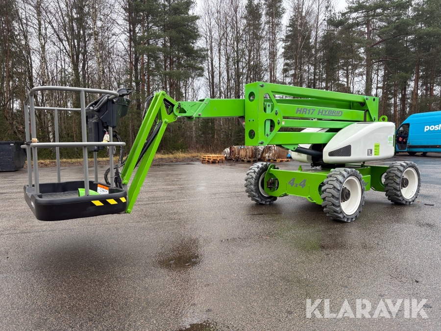 Vikbomslift Nifty HR17 hybrid 4x4