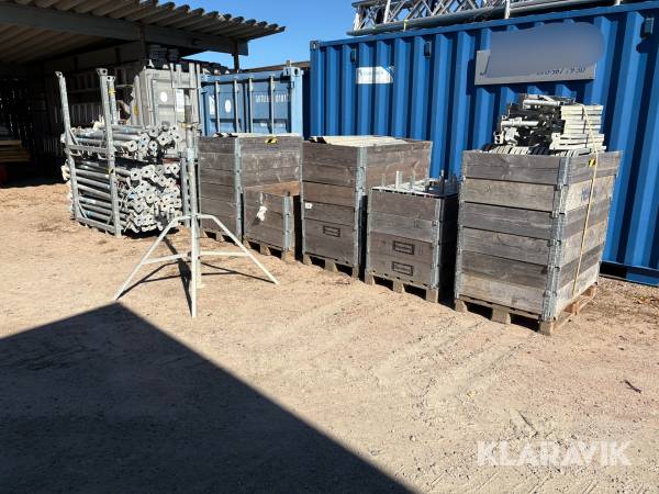 Stämpar Amadio&c D30 1,8m-3,0m kompletta stämpar ca128 st