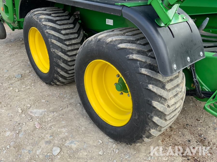 Rundbalspress John Deere C451R, Tingsryd, Klaravik auktioner