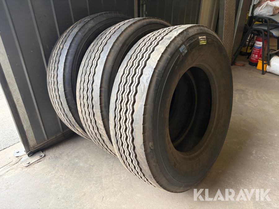 Lastbilsdäck Michelin 285/70R19.5