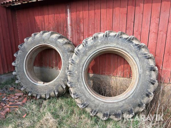 Dubbelmontage Goodyear Super Traction 18.4-38