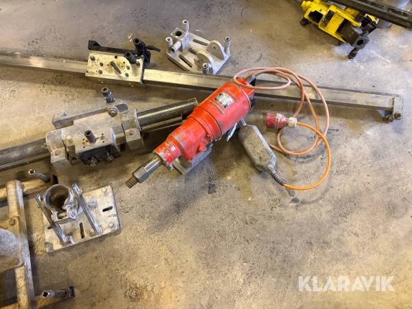 Kärnborrmaskin Weka DK42A med 2st stativ