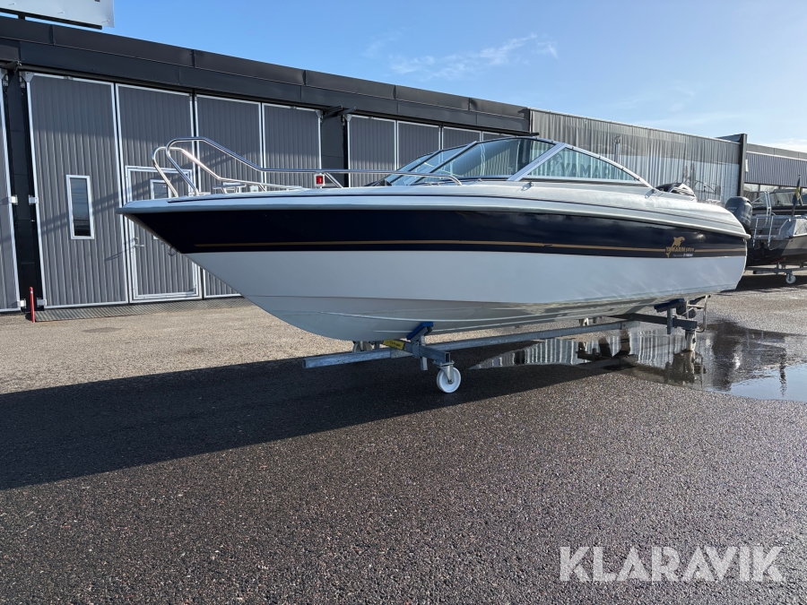 Båt Yamarin 5820