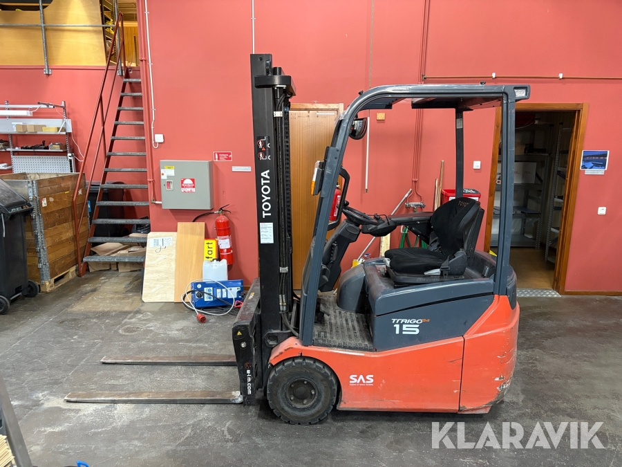 Truck Toyota Traigo 15